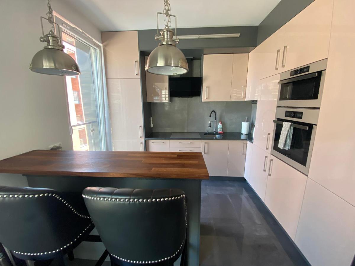Apartament W Sercu Gdanska Z Parkingiem Podziemnym Buitenkant foto